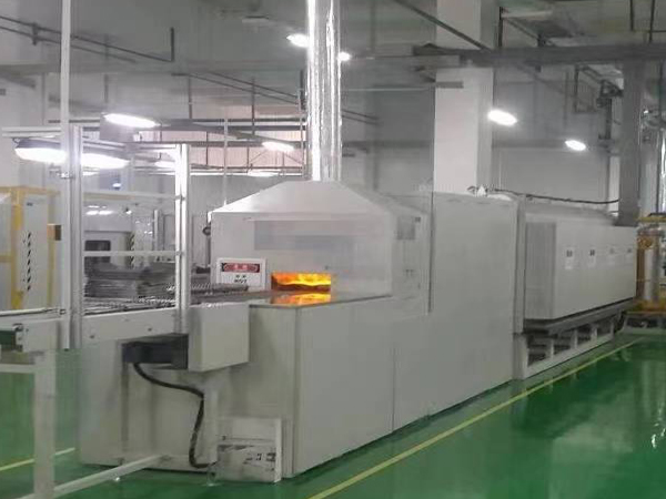 ���{�������F���t